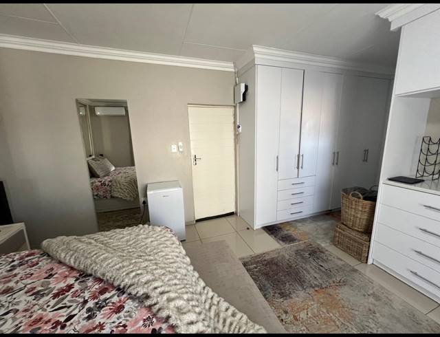 3 BEDROOM HOUSE FOR SALE IN WOODHILL ESTATE